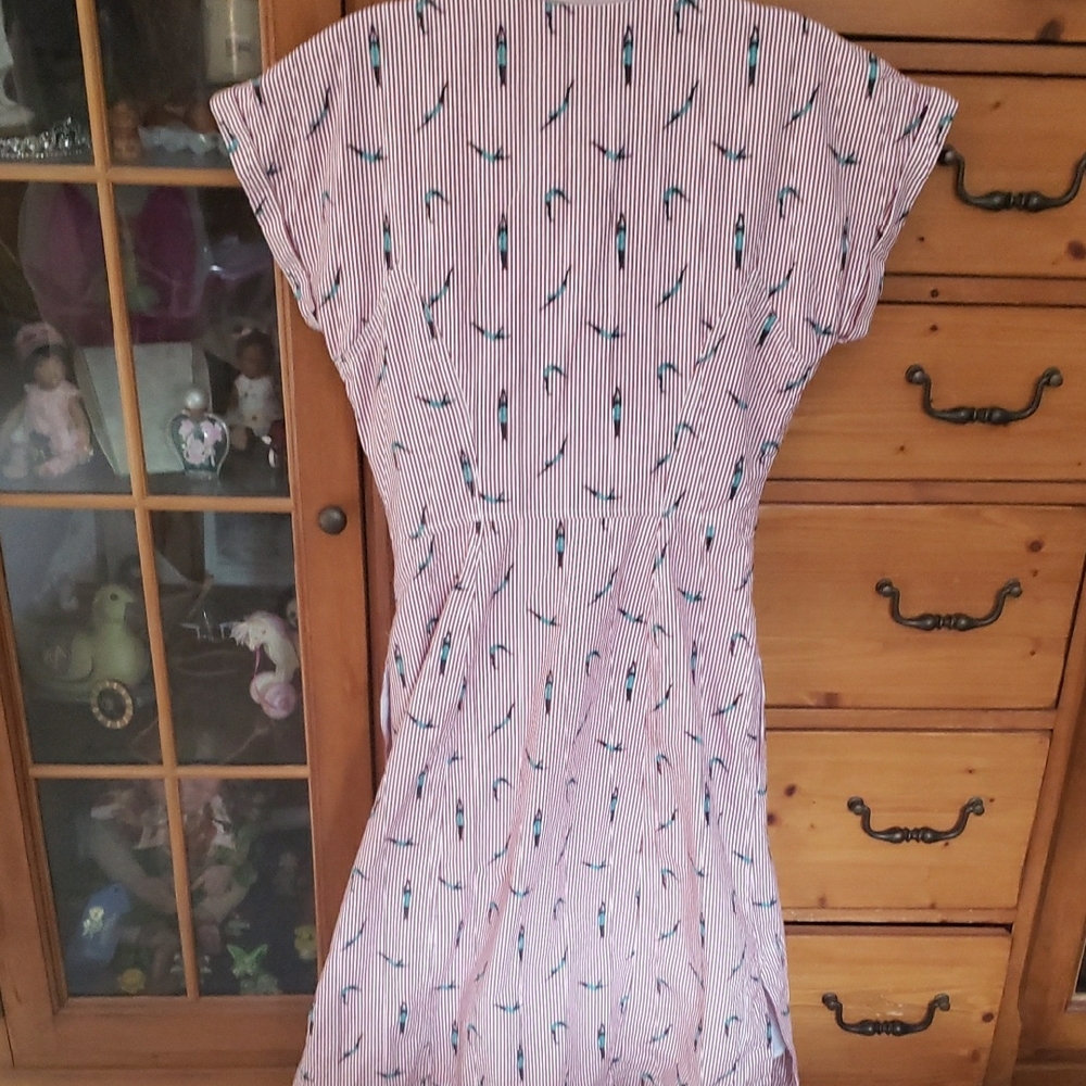 Anthropologie Pink Striped Midi Dress with Swimmer/diver Print Size 6 Cotton - Picture 4 of 5